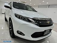 Toyota Harrier 2.0 CVT 2015 Sunroof Rear Entertainment Android Player